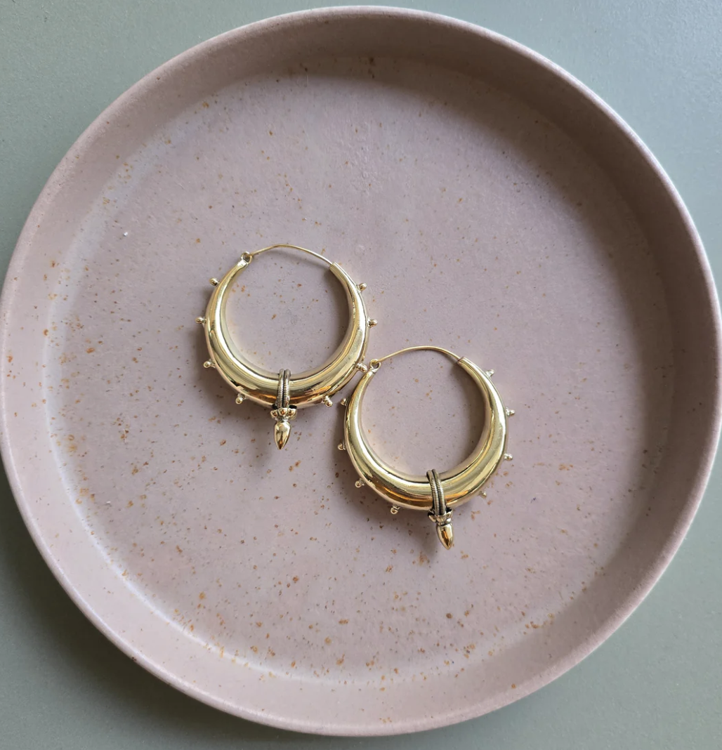 Raw product shot of a camera